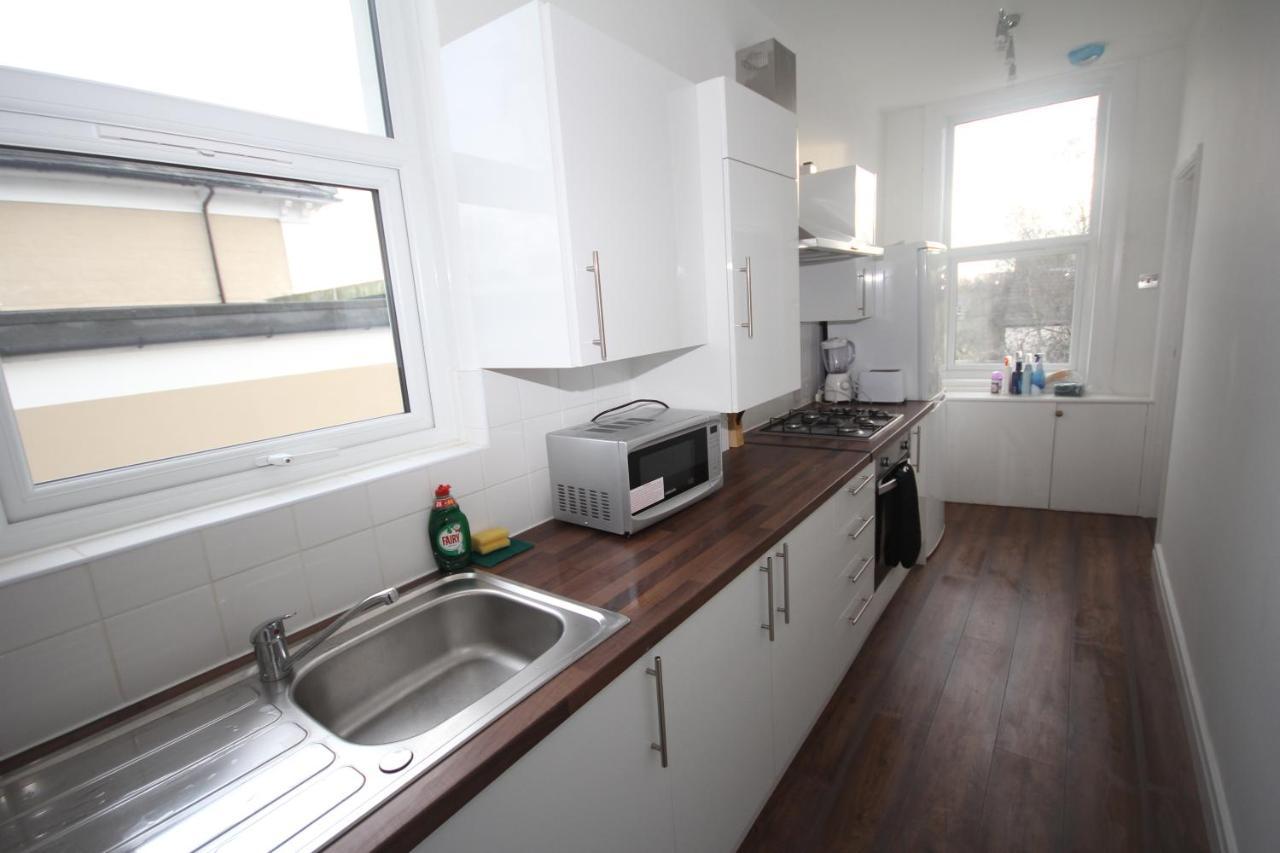 Great West Road Apartments Flat C Λονδίνο Εξωτερικό φωτογραφία
